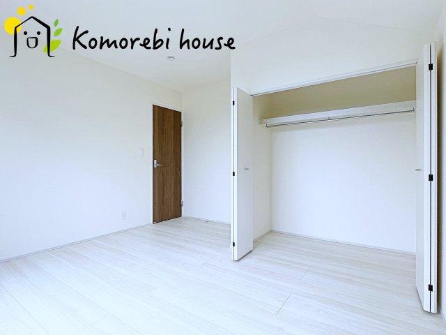 上尾市浅間台　新築一戸建て　リーブルファイン　01の洋室|個人の部屋や寝室として使える洋室です