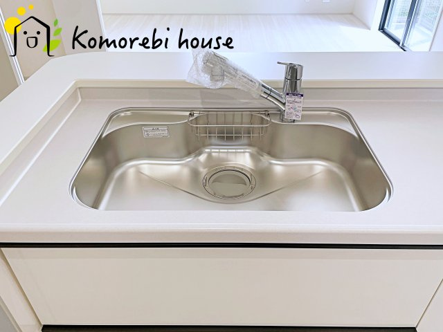 上尾市浅間台　新築一戸建て　リーブルファイン　01のキッチン|きれいなキッチンです