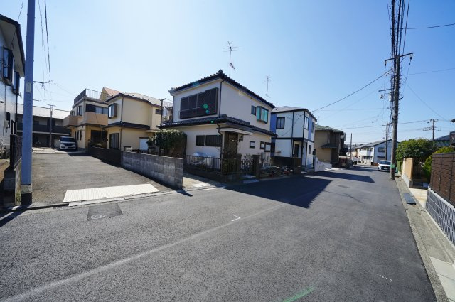 【横浜市瀬谷区下瀬谷3丁目12-10新築戸建て】★仲介手数料無料★（瀬谷さくら小学校・下瀬谷中学校）の前面道路含む現地写真