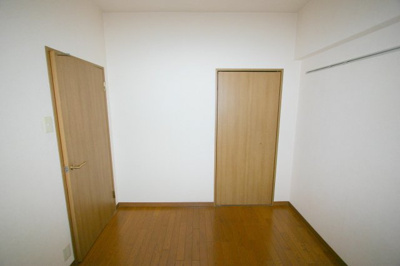 【寝室】 | ソレイユレヴァン