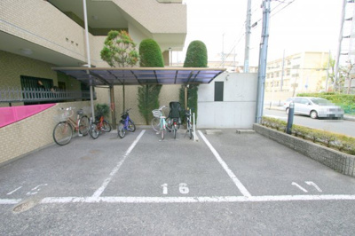 【駐車場】 | ソレイユレヴァン