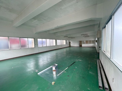 【トイレ】 | 宜野湾倉庫兼事務所 | ※退去前の為、写真と現状が異なる場合がございます