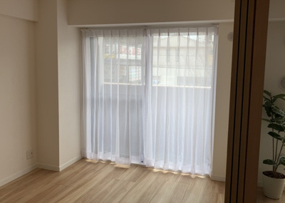 【庭】 | ライオンズマンション南大沢 | 物件によっては、入居者が個人的に使用できる専用庭がついているものもあります。また、住宅の中にある土間の部分を庭と呼ぶこともあります。庭の用途は住む人によって変わり、それによってデザインもさまざまです。