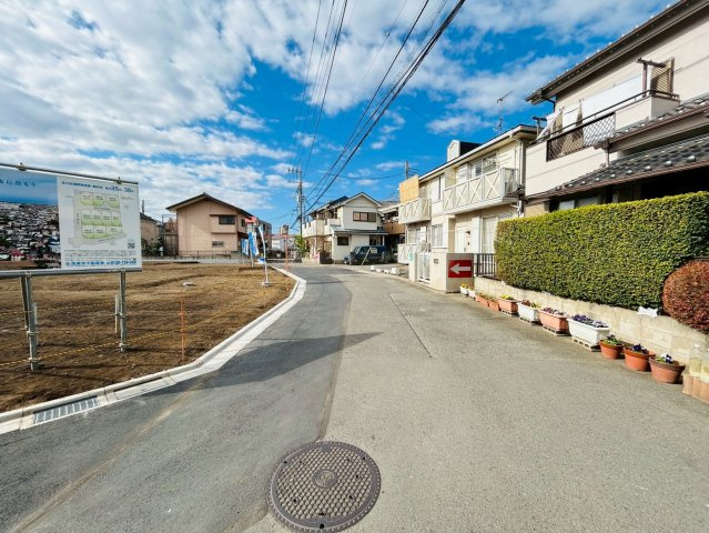 プレスティア昭島　宅地分譲全10区画売地　昭島市宮沢町　2号区　建築条件なしの前面道路含む現地写真|低層住宅地のため解放感のあるお住まい実現可能です♪