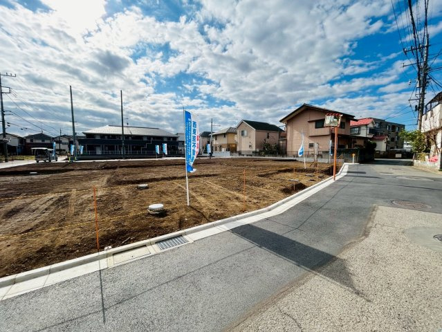 プレスティア昭島　宅地分譲全10区画売地　昭島市宮沢町　2号区　建築条件なしの前面道路含む現地写真|セットバック完了しておりますので接道も広々♪