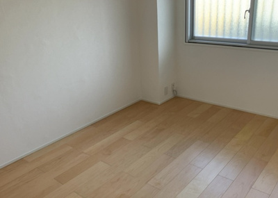 【子供部屋】 | 東建座間ハイツ東館４号棟 | 子供が何人でも年齢によっては、受験時にしっかり壁のある個室があった方が良い場合もあります。難しい問題ですが、兄弟の人数や、性別や年齢差によって状況が異なりますので、数年後のこともしっかり考えましょう。