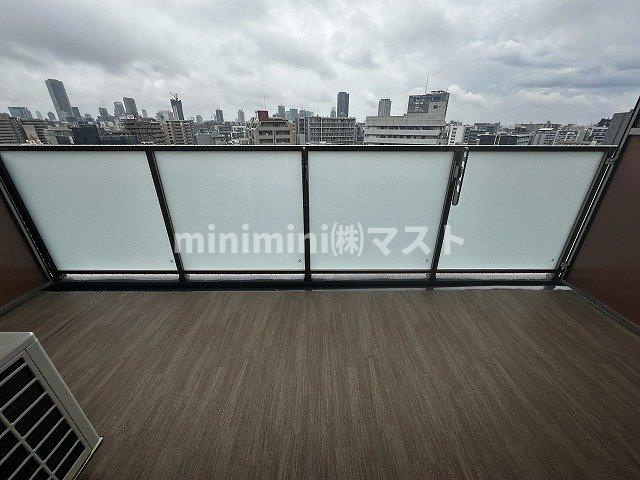 プレジオ阿波座のバルコニー