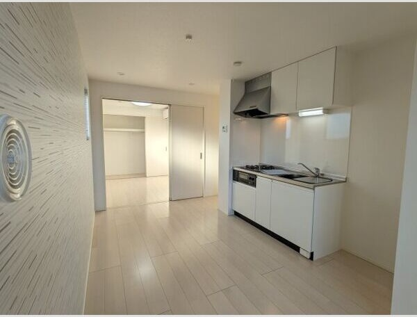 チェリーブロッサム新瑞橋の居間・リビング