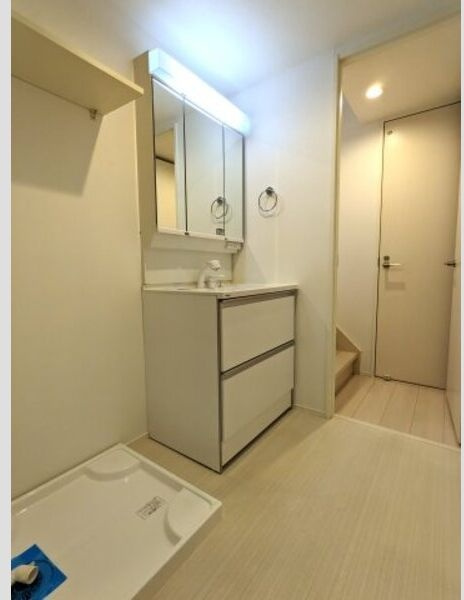 チェリーブロッサム新瑞橋の洗面所