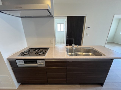 【キッチン】 | 富士林プラザ15番館 | 富士林プラザ15番館　3口ガスシステムキッチン