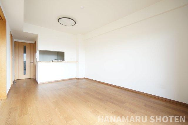 アクアウィング353の居間・リビング|＊当日ご案内可＊ご希望の物件まとめてご案内！弊社が掲載していない物件でもOK♪お気軽にご相談ください ♪お電話でのお問合わせがスムーズ♪