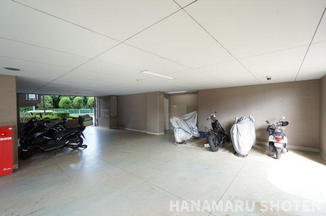 アクアウィング353の駐輪場|＊当日ご案内可＊ご希望の物件まとめてご案内！弊社が掲載していない物件でもOK♪お気軽にご相談ください ♪お電話でのお問合わせがスムーズ♪