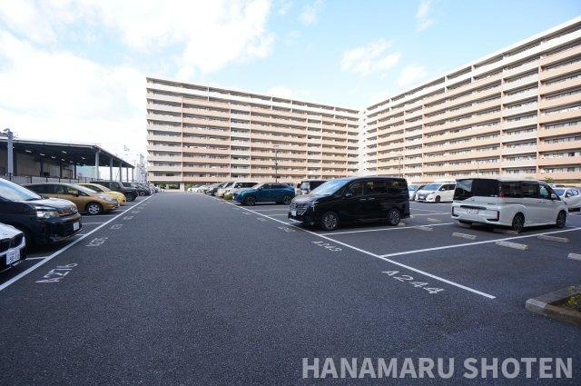 アクアウィング353の駐車場|＊当日ご案内可＊ご希望の物件まとめてご案内！弊社が掲載していない物件でもOK♪お気軽にご相談ください ♪お電話でのお問合わせがスムーズ♪