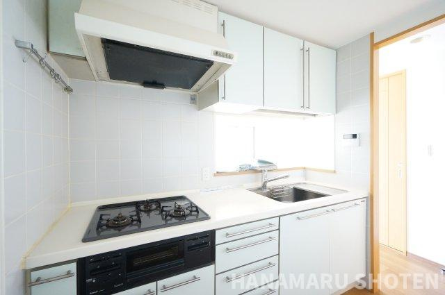 アクアウィング353のキッチン|＊当日ご案内可＊ご希望の物件まとめてご案内！弊社が掲載していない物件でもOK♪お気軽にご相談ください ♪お電話でのお問合わせがスムーズ♪