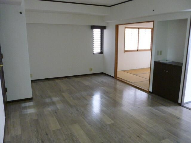 朝日プラザ紺屋町のバルコニー