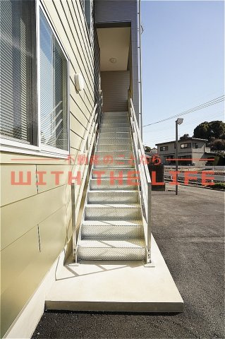 レアルグレイス　A棟【キャッシュバック対象】のエントランス|毎日通るロビーはこのようになっています