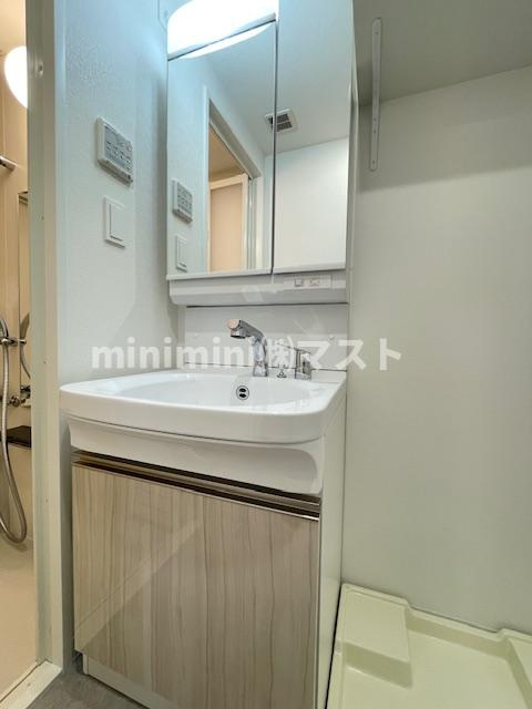 リヴェント玉造の洗面所