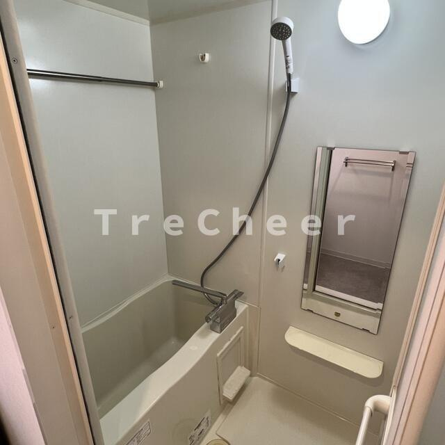 レジデンス昭和の浴室