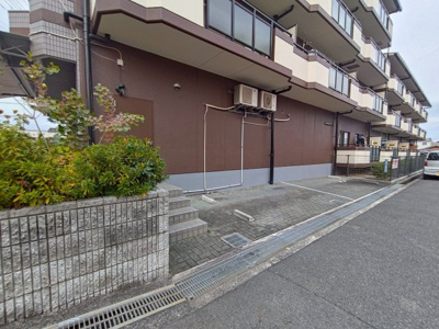 【駐車場】 | 第二ドゥエルなかせい