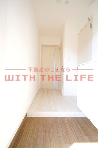 レアルグレイス　A棟【キャッシュバック対象】の玄関|落ち着いた玄関です