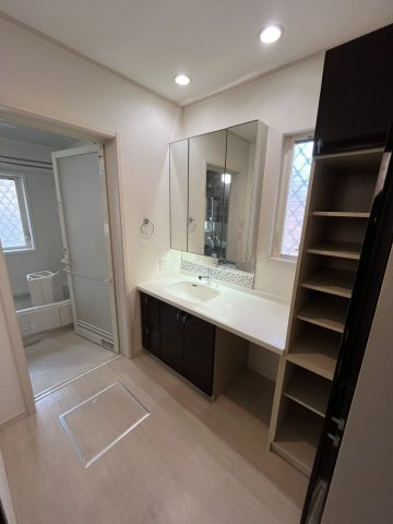 【独立洗面台】の画像