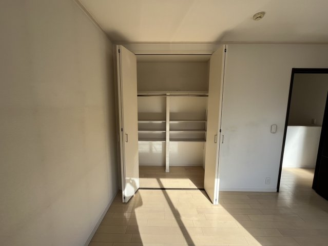 【洋室】の画像