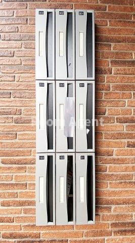 リブリ・新瑞のエントランス