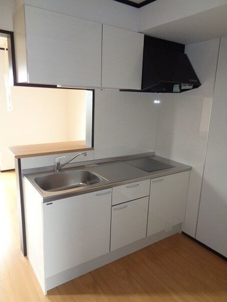 レガーメeastのキッチン