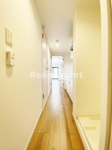 リブリ・新瑞の玄関