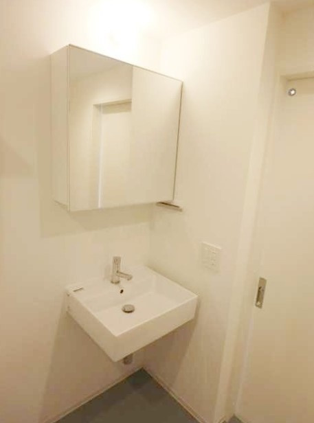 La Douceur文京大塚WESTの洗面所