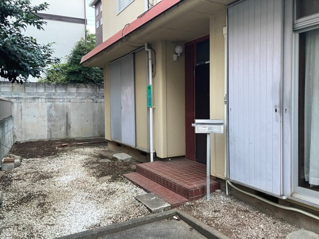 宮戸戸建のエントランス