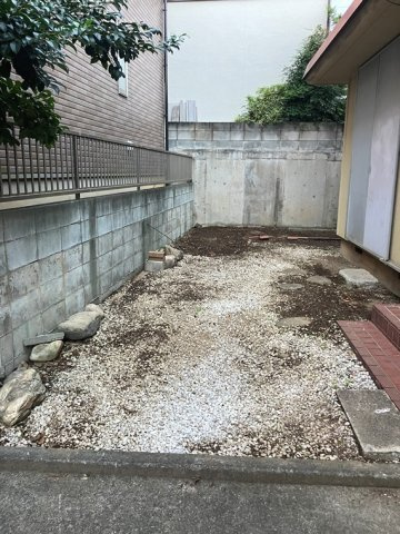 宮戸戸建の庭
