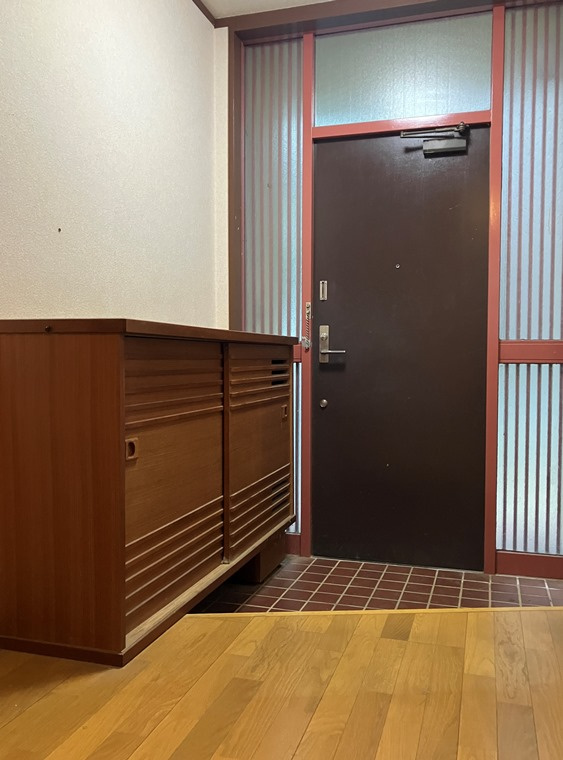 宮戸戸建の玄関