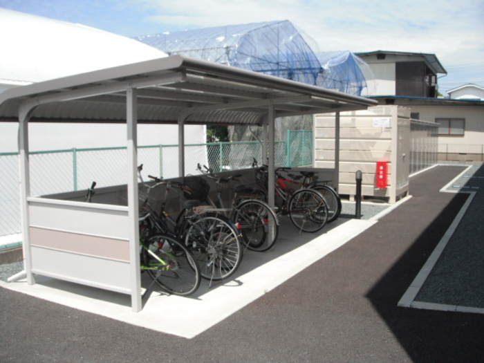 スリー・スター Ⅴ号館 Ａのその他共用部分|駐輪場