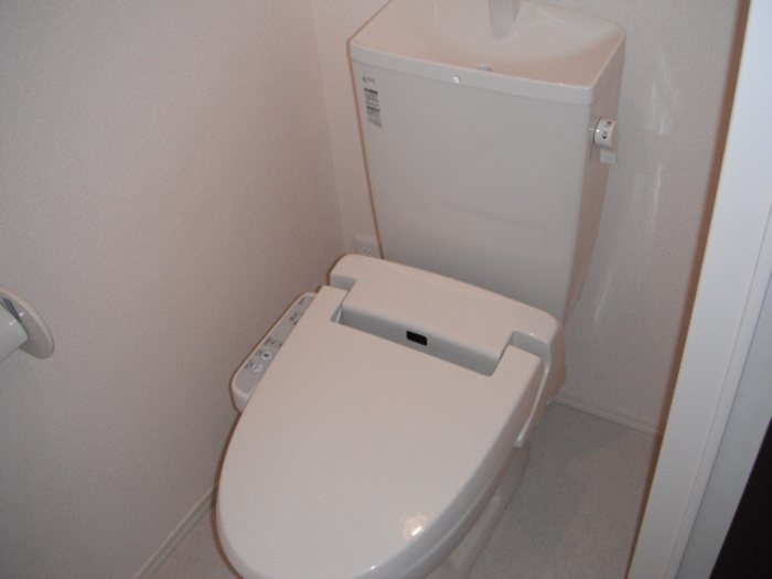 スリー・スター Ⅴ号館 Ａのトイレ|トイレ