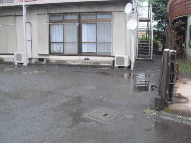 シティハイム　シムラＡのエントランス|アパート入口