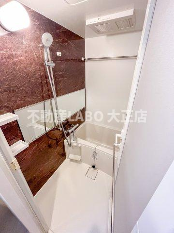 スプランディッド弁天町の浴室