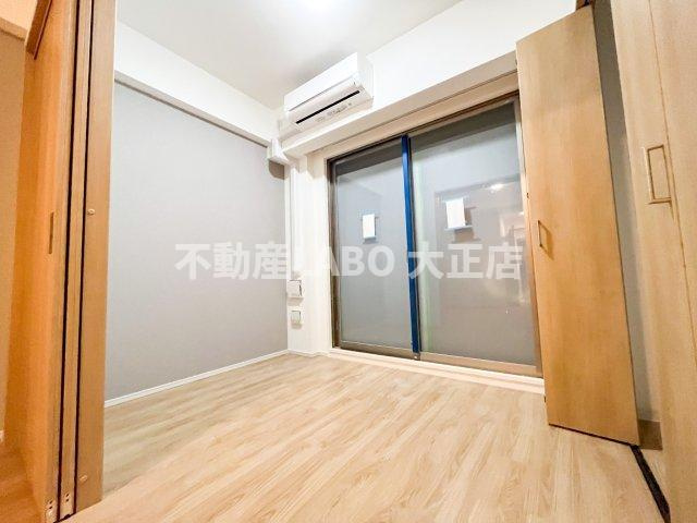 スプランディッド弁天町の洋室