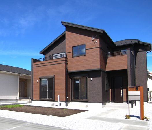 ブルーミングガーデン藤岡市下栗須　２号棟