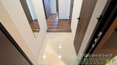 【玄関】 | ザ・レジデンスパーク栄 | シューズボックス付き玄関