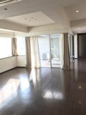 【居間・リビング】 | インペリアルビル