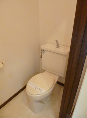 【トイレ】 | イズミタダマンション