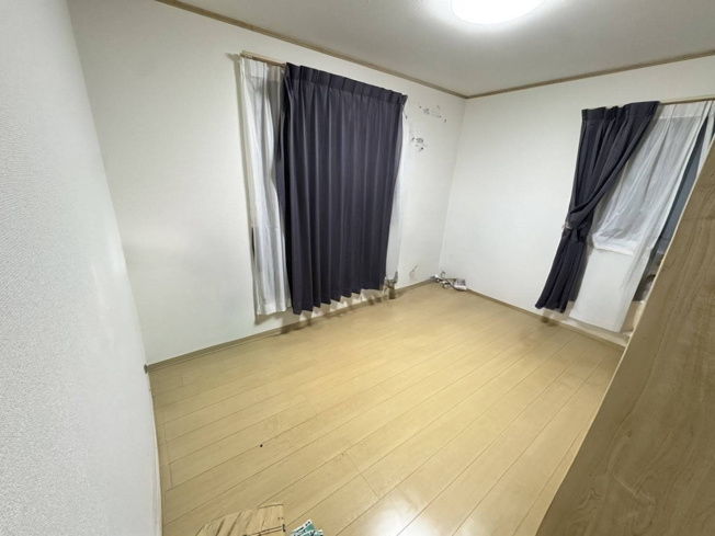 【居間・リビング】 | 甘沼中古戸建