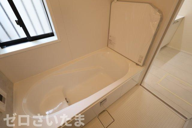 《仲介手数料無料》見沼区東大宮６丁目68-7新築一戸建てハートフルタウンの浴室