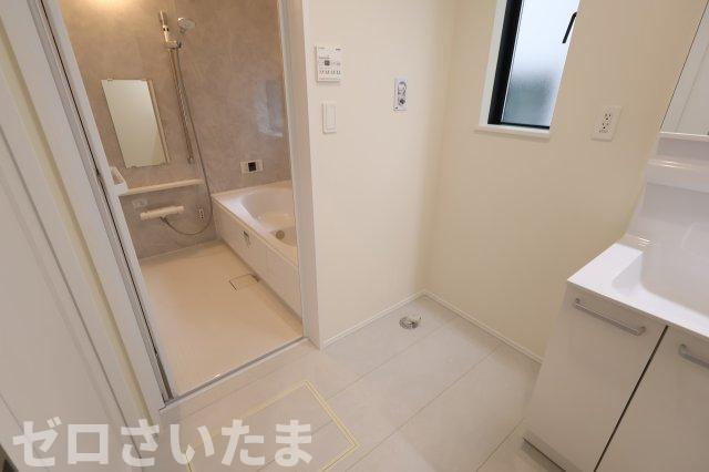 《仲介手数料無料》見沼区東大宮６丁目68-7新築一戸建てハートフルタウンのランドリースペース