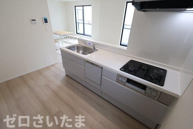 《仲介手数料無料》見沼区東大宮６丁目68-7新築一戸建てハートフルタウンのキッチン