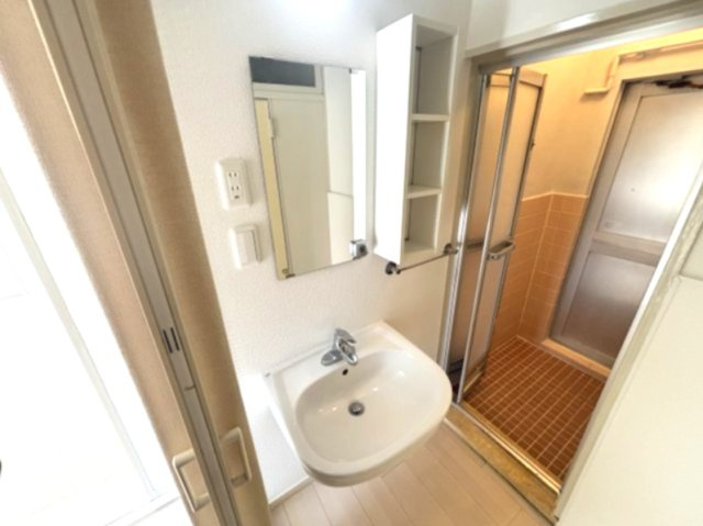 山御影マンションA棟 の洗面所