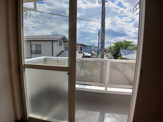 【バルコニー】 | エスペラントハイム | お洗濯にも便利なバルコニー付き