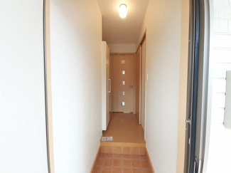 【玄関】 | アダルカス | 収納もある玄関です