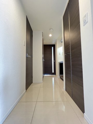 【玄関】 | エスライズ東心斎橋